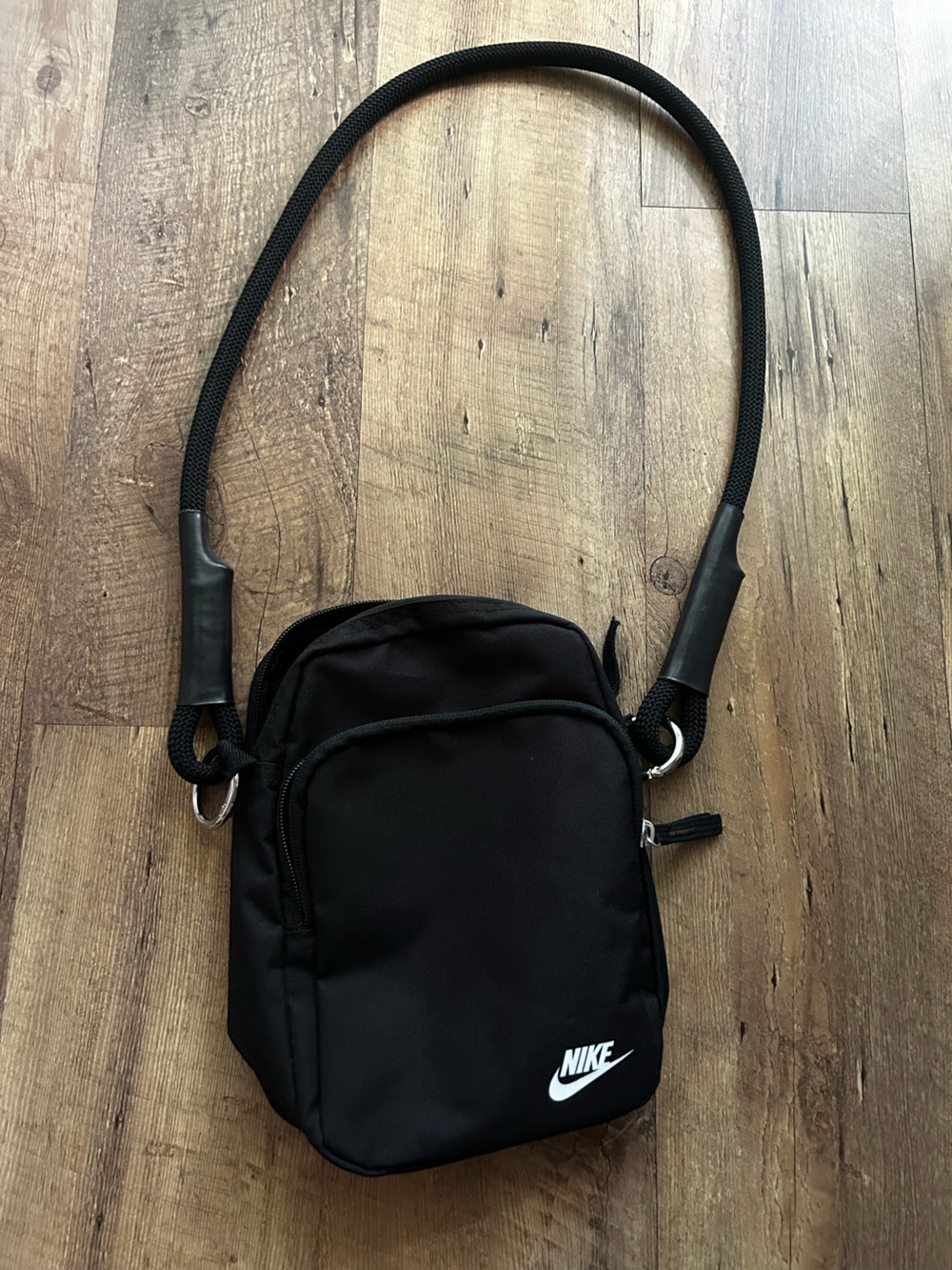 Nike Black Crossbody Zipper Bag Unisex